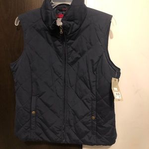GH Bass & Co. Quilted Zip Up Vest - Medium